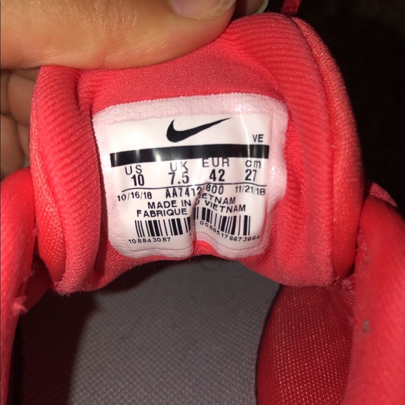 Pink Nike Running Shoes - Picture 4 of 4